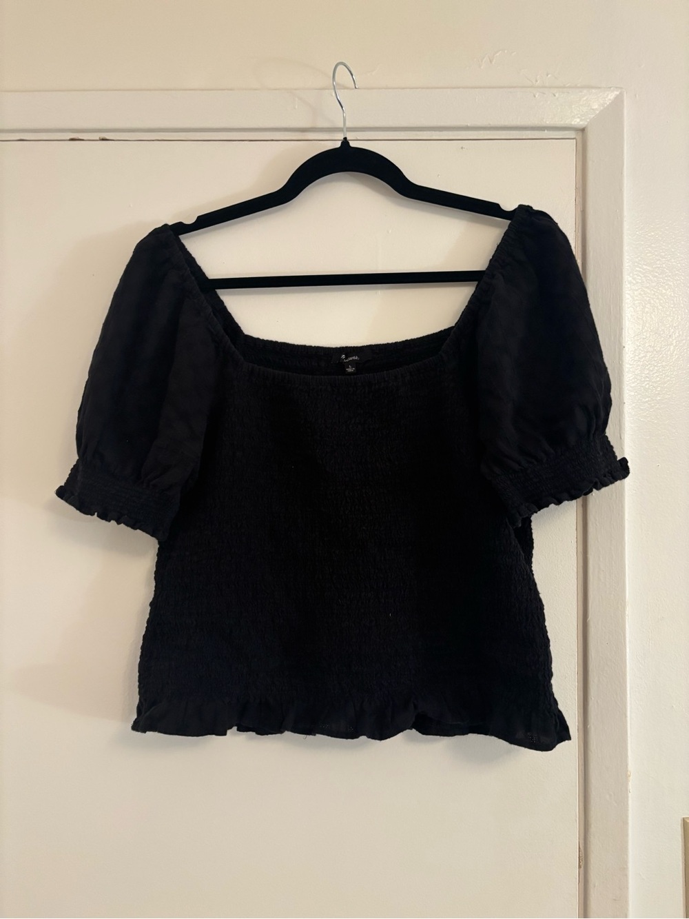 Black Puff Sleeve Square-Neck Women’s Top smocked top size L/XL